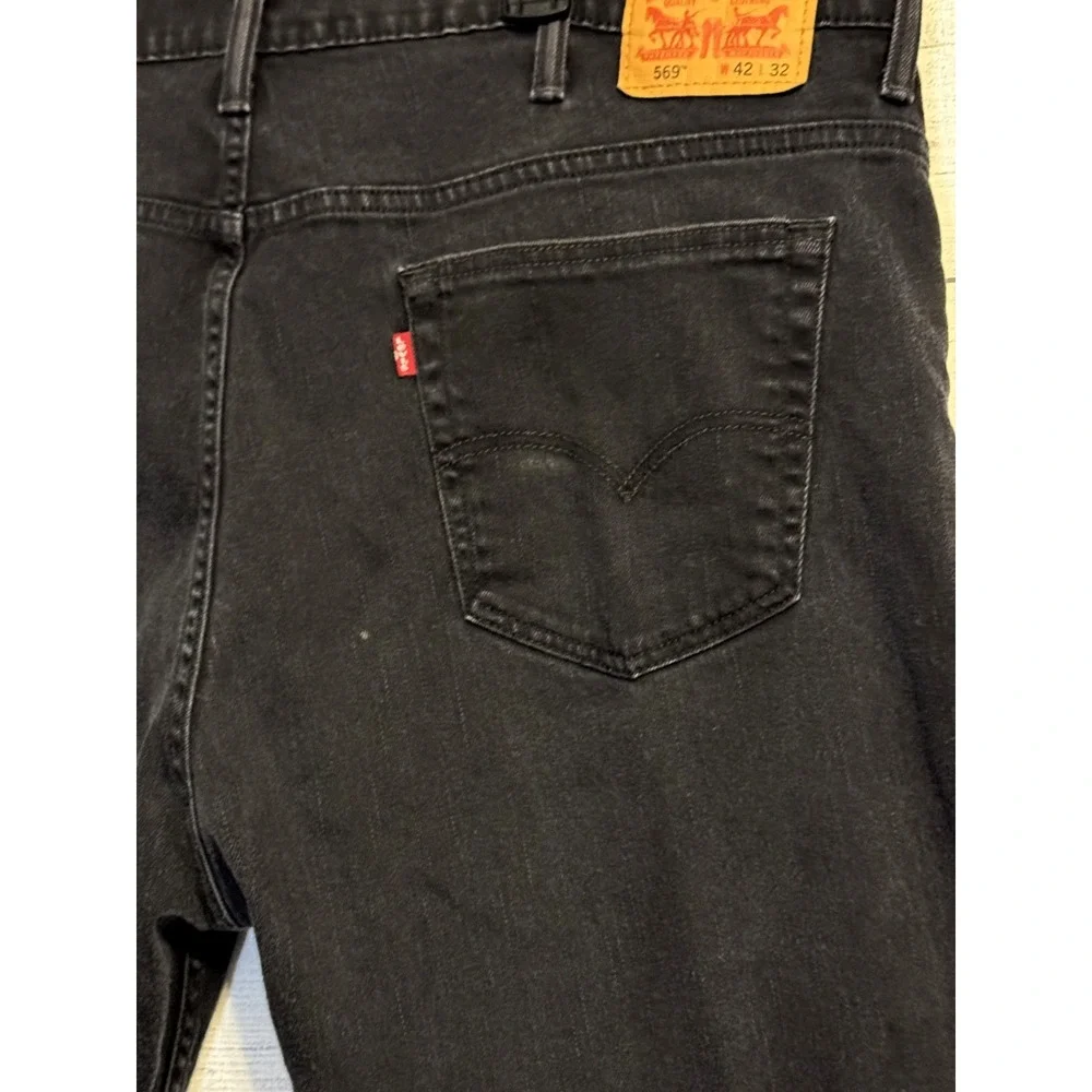 Levis description levi